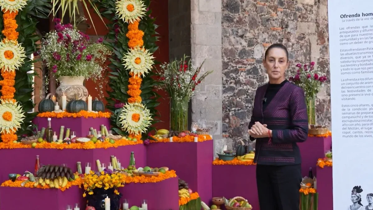 Sheinbaum, Ofrenda en Palacio Nacional
