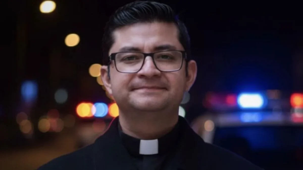 El padre Ernesto Baltazar llegó a la iglesia de Santa Cruz el 3 de octubre pasado y desapareció 24 días después.