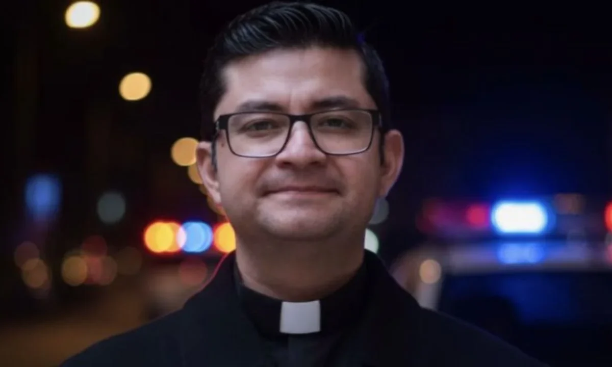 El padre Ernesto Baltazar llegó a la iglesia de Santa Cruz el 3 de octubre pasado y desapareció 24 días después.