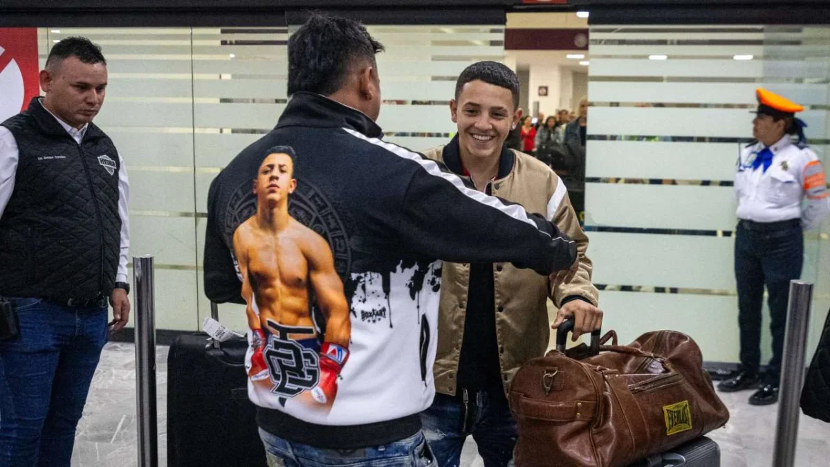 'El Güerito de Tepito' debutó, ganó y ahora disfruta de lo que fue su incursión en el boxeo.