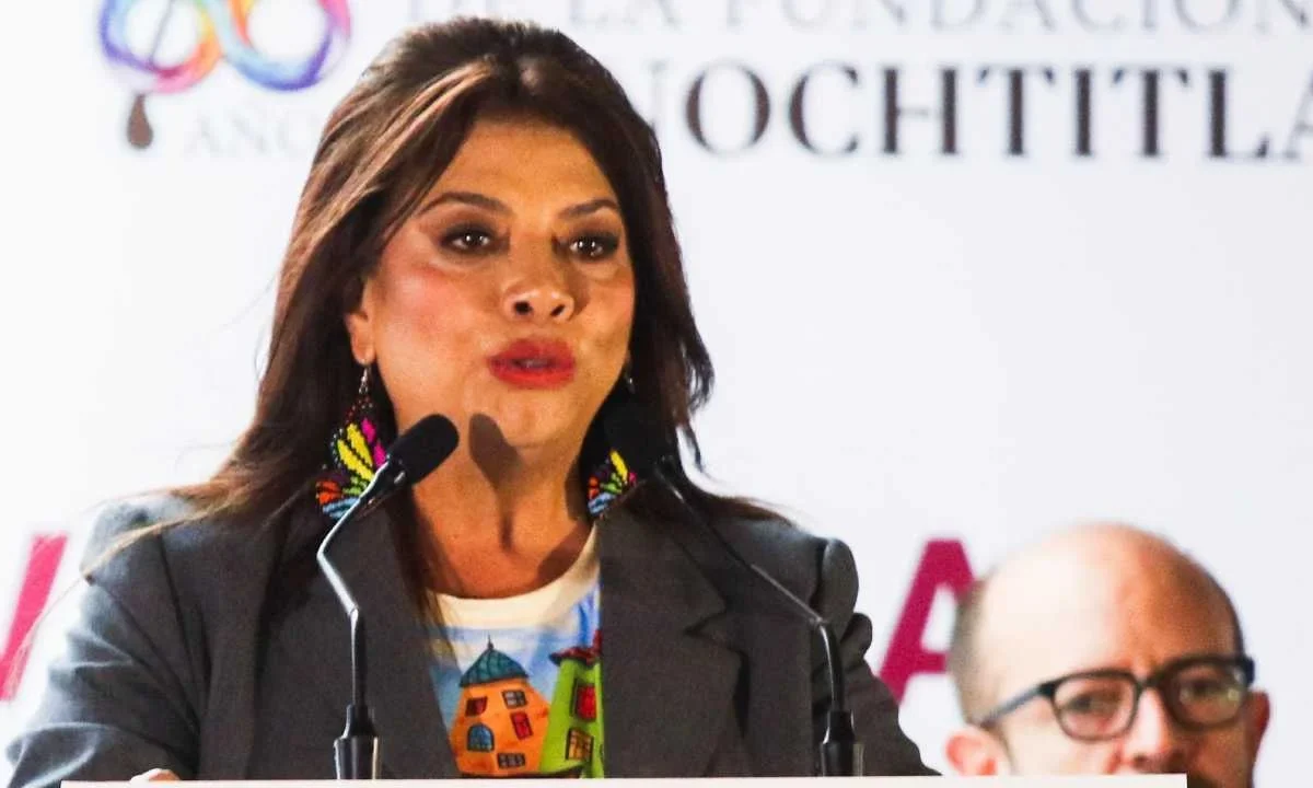 Clara Brugada informó que 850 mil personas salieron de la pobreza en la CDMX.