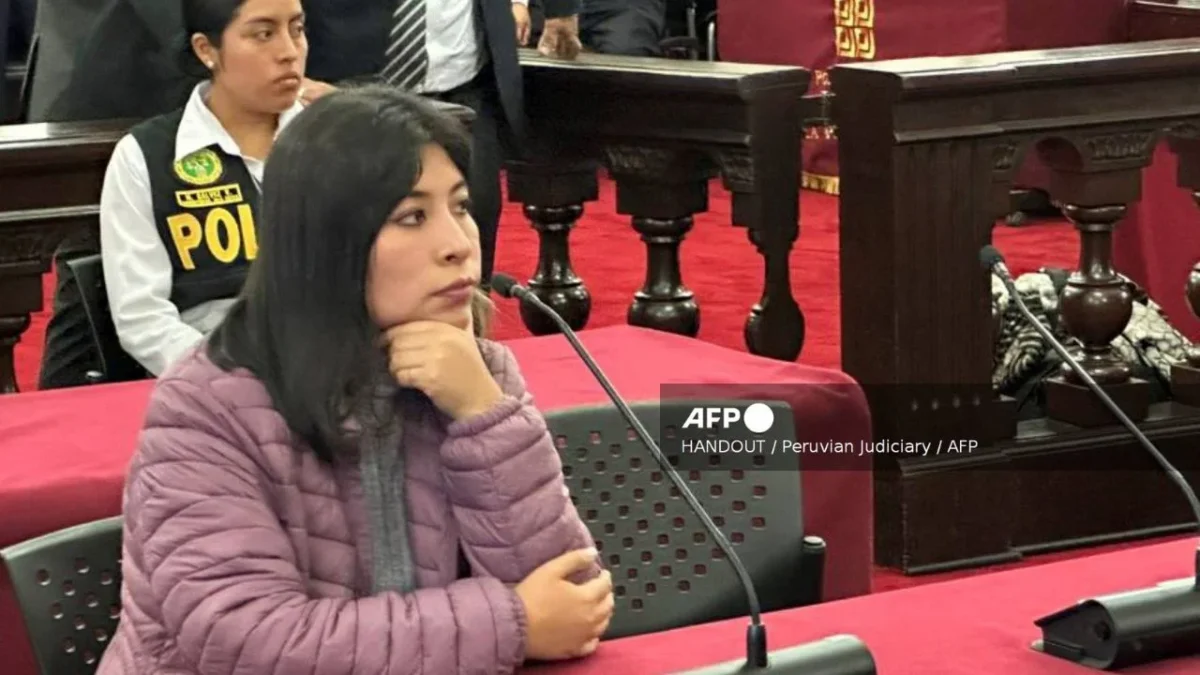 La Cancillería peruana analizó la petición de salvoconducto de Sheinbaum para Betssy Chávez y ató su decisión al resultado de las consultas.