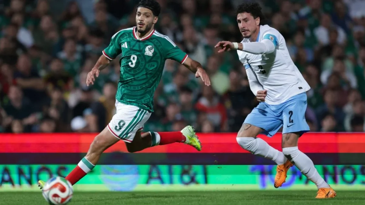 La Selección de México jugó su partido amistoso contra Uruguay con quienes empató a cero goles en un partido que terminó en bronca y abucheo.