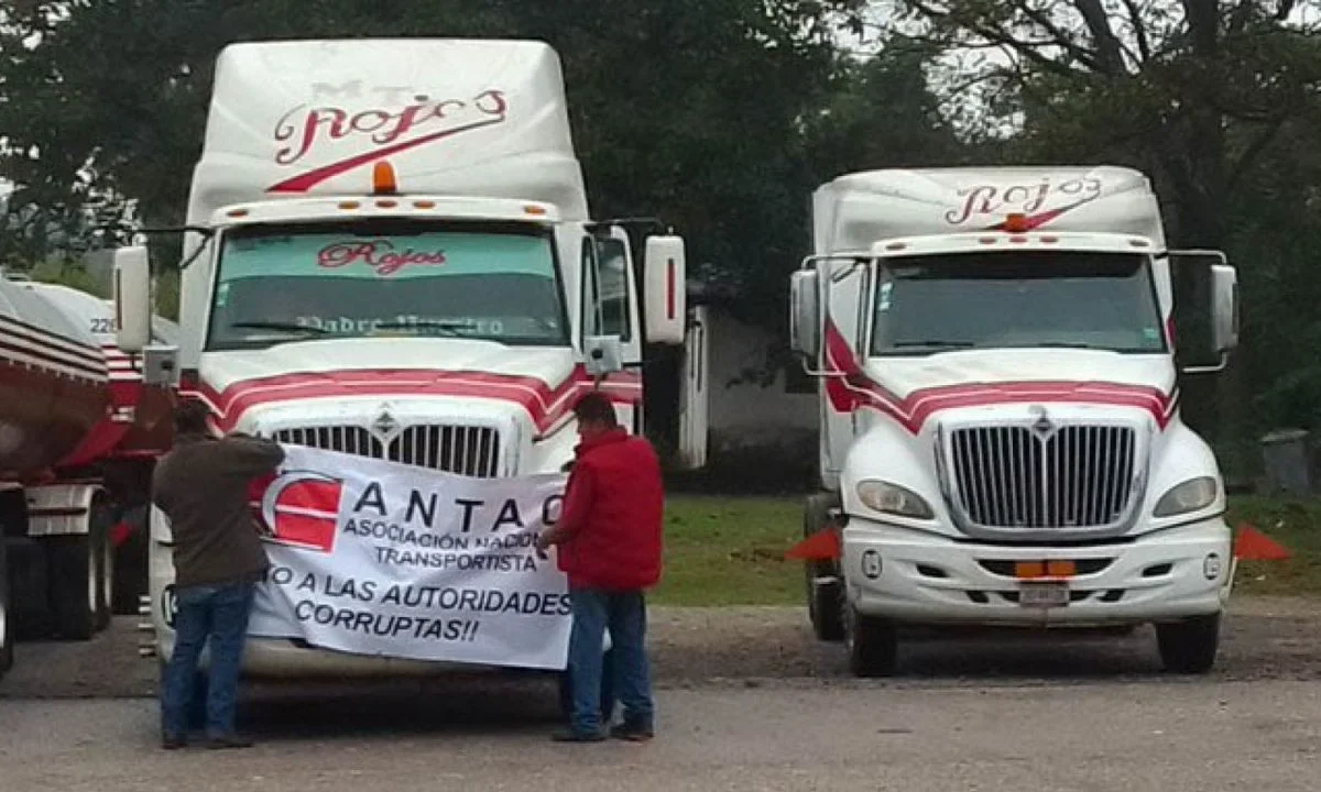 Toma tus precauciones, estas son las entidades que se podrían ver afectadas por cierres carreteros durante paro de transportistas el lunes.