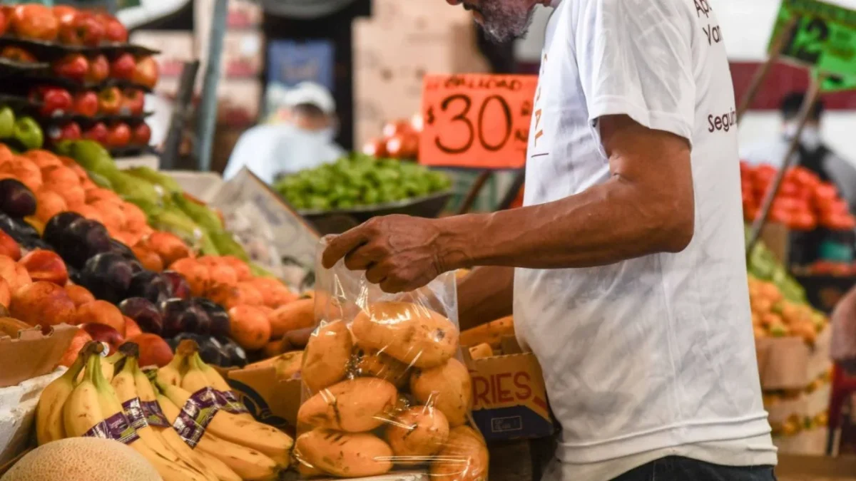 Aquí te decimos los productos que integran la canasta básica, tras el acuerdo de mantener su precio en 910 pesos.