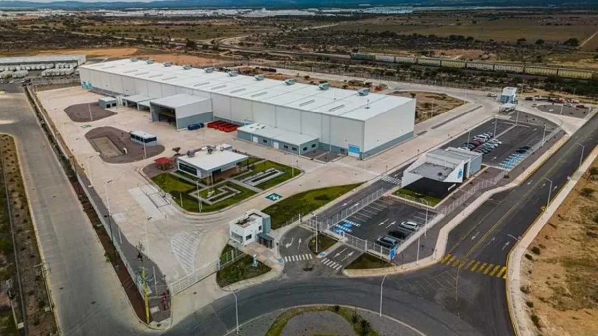 EU pide a México revisar la supuesta denegación de derechos de trabajadores en una empresa de SLP.
