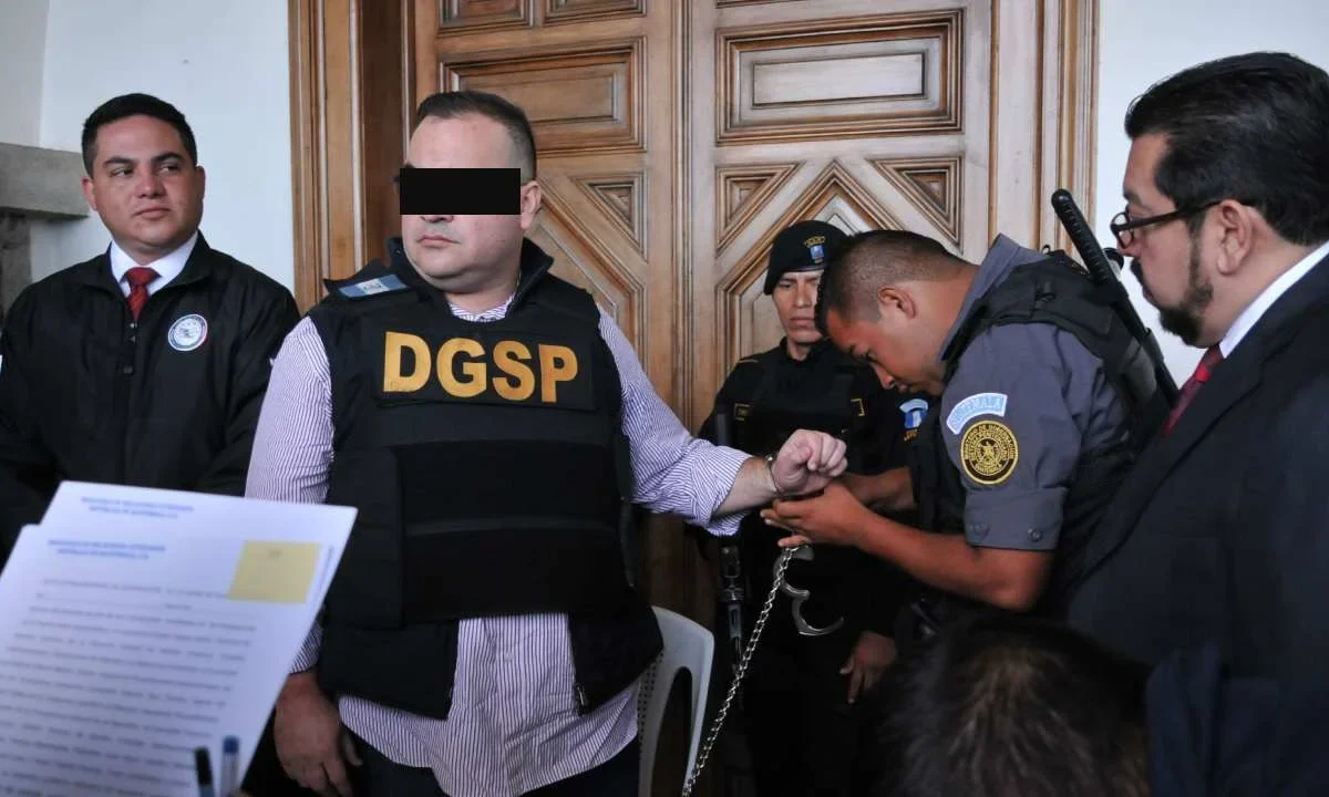La FGR busca acreditar la mala conducta de Javier Duarte, para evitar que se le conceda la liberación anticipada.