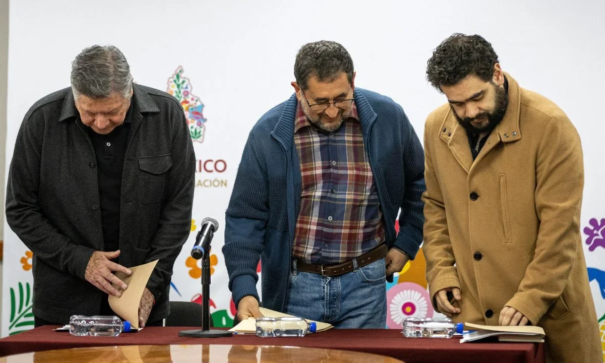 Los secretarios de Gobierno, Movilidad, así como Administración y Finanzas dijeron que esto costará hasta 45 pesos mensuales a los usuarios del transporte en CDMX.