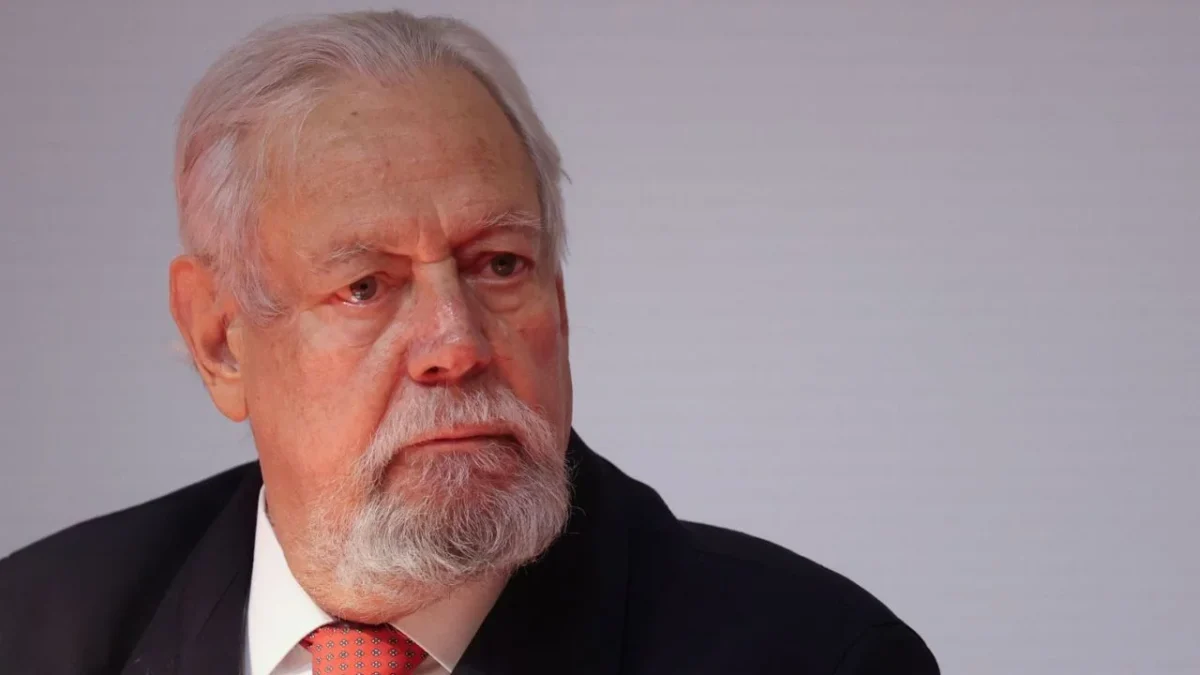 Gonzalo Celorio, ensayista, novelista y editor, fue distinguido con el Premio Cervantes 2025, el más importante de las letras en español.