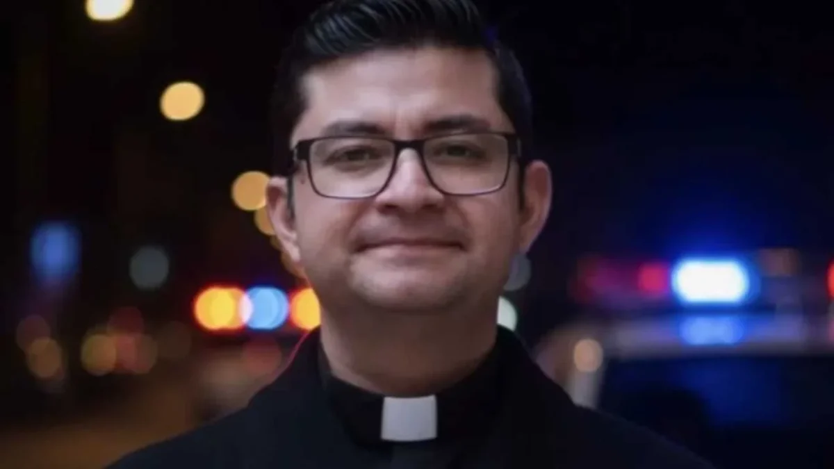Según la Fiscalía del Edomex, las 'goteras' se pasaron de la dosis con el sacerdote Ernesto.