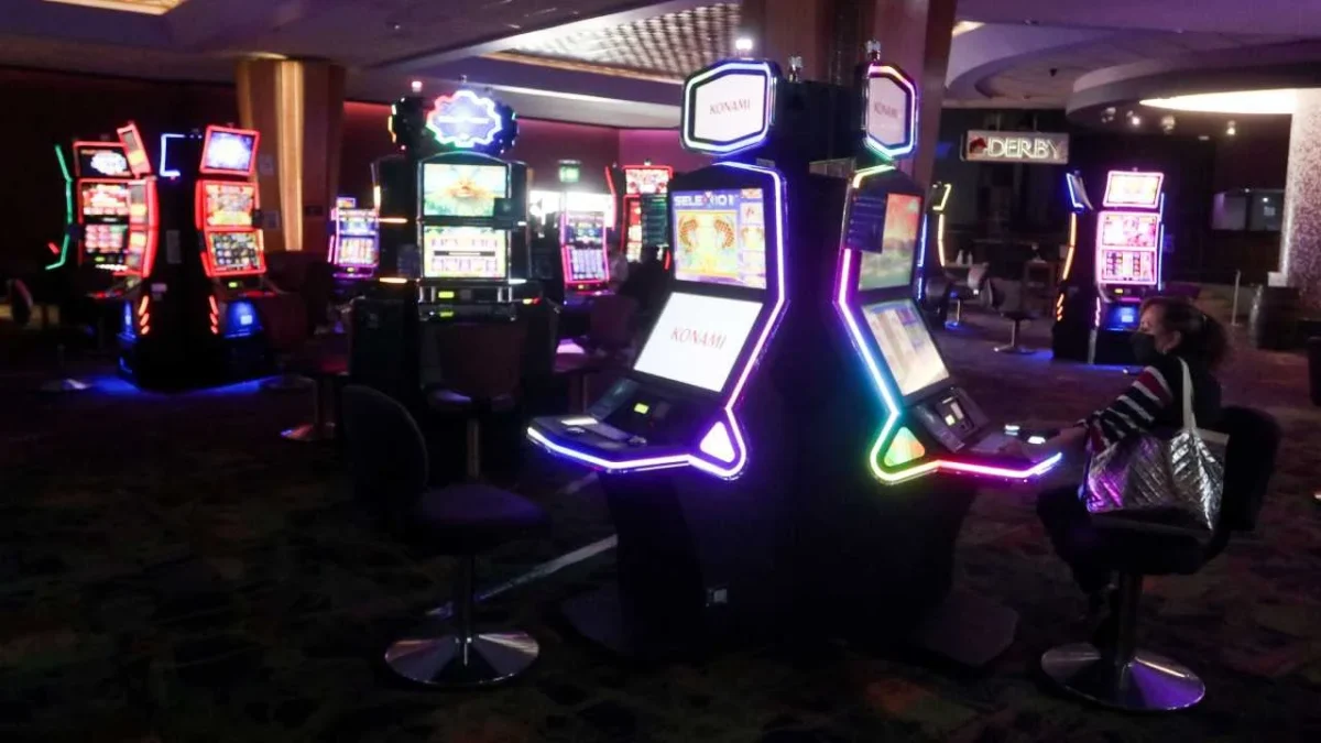 Hacienda reforzó las acciones para impedir el lavado de dinero a través del uso de casinos por presuntos grupos de la delincuencia organizada.