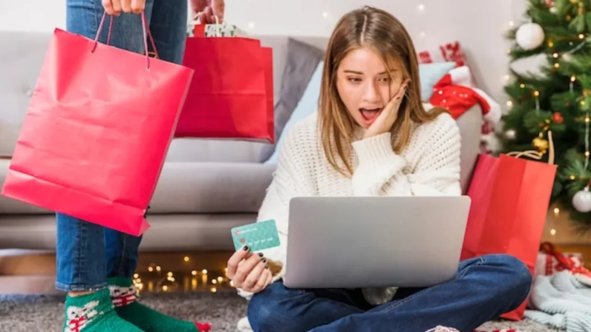 El gasto navideño impulsa el comercio en línea, pero también eleva el riesgo de fraudes digitales con apoyo de la inteligencia artificial.