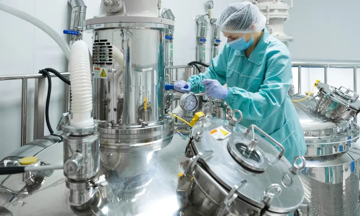 La industria farmacéutica en México podría multiplicar entre tres y cuatro veces su crecimiento si el país impulsa una modernización.