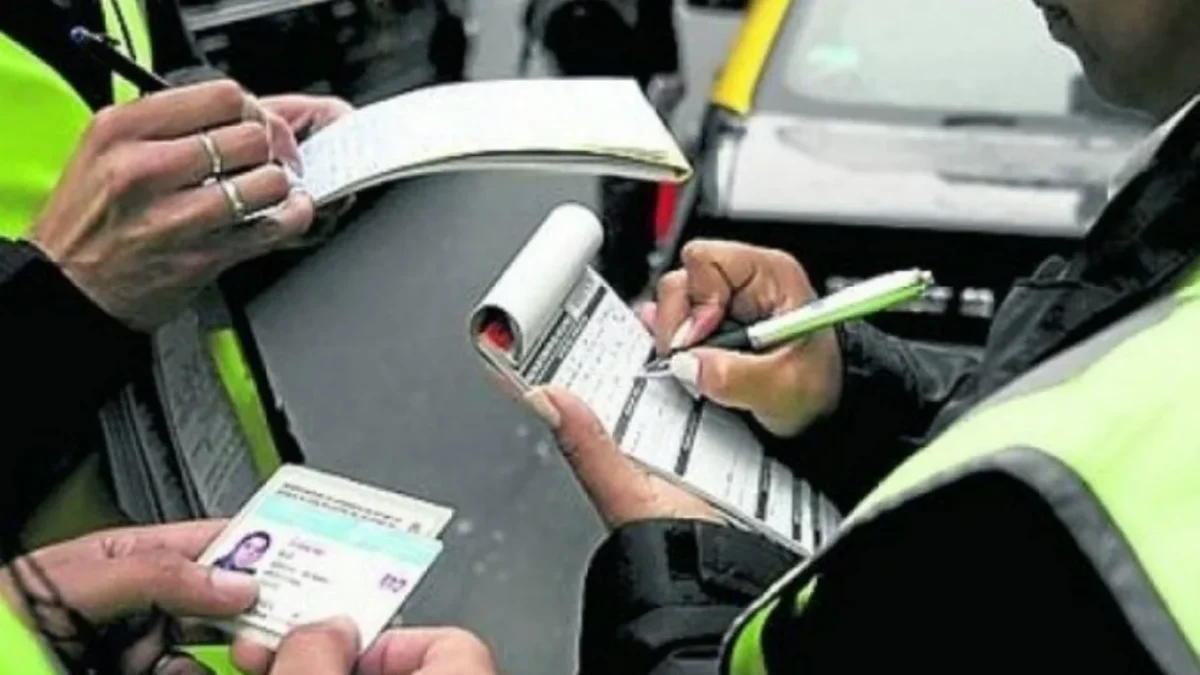 El portal de la Secretaría de Finanzas de la CDMX permite consultar y pagar multas vehiculares en minutos, sin acudir a oficinas.