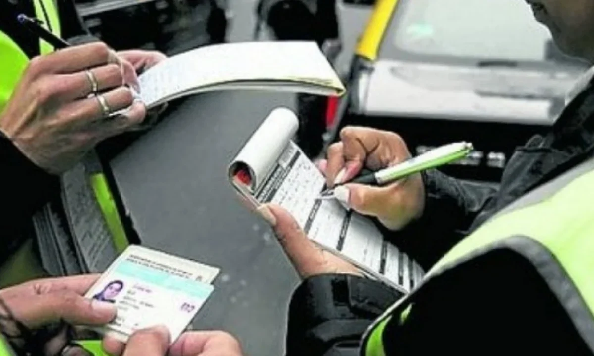 El portal de la Secretaría de Finanzas de la CDMX permite consultar y pagar multas vehiculares en minutos, sin acudir a oficinas.