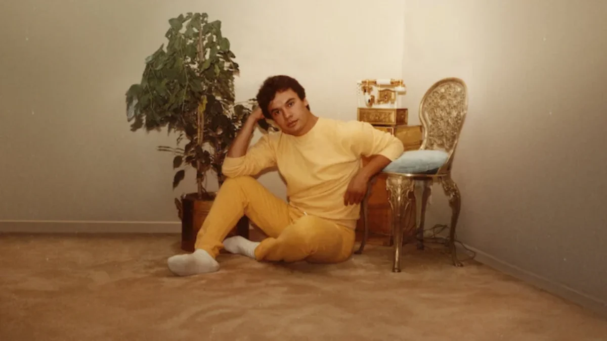 Juan Gabriel en imágenes inéditas mostradas en la serie documental que encabeza el top de Netflix México.