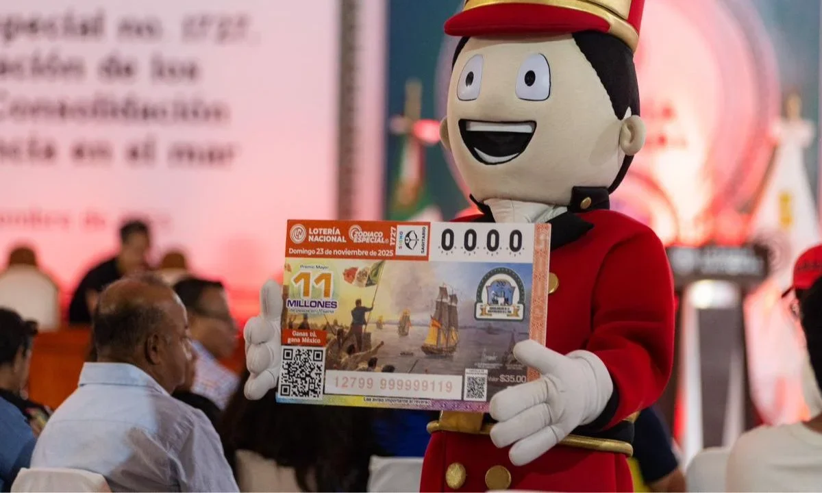 En el Museo Naval de México, ubicado en el Puerto de Veracruz, la Lotería Nacional se llevó a cabo el Sorteo Zodiaco Especial no. 1727.