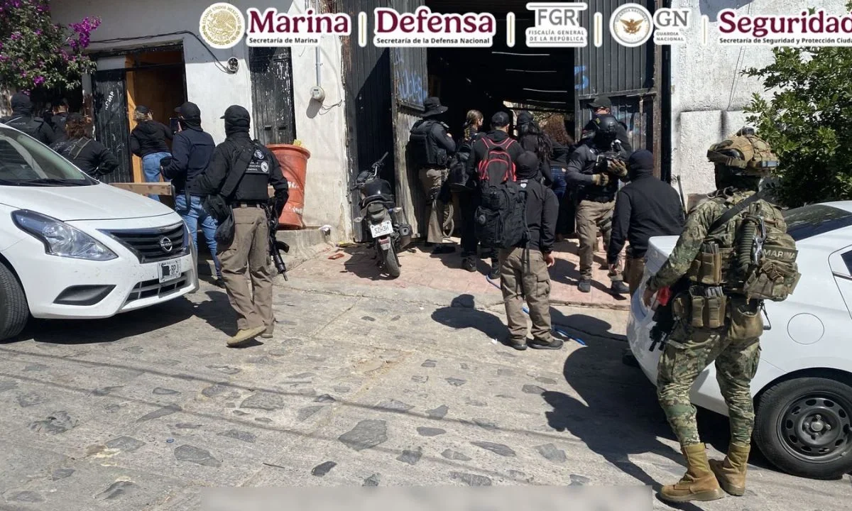La Marina desarticuló en Jalisco una célula a cargo de Jorge Antonio "N" alias "Yorch", que traficaba droga oculta en maquinaria industrial.