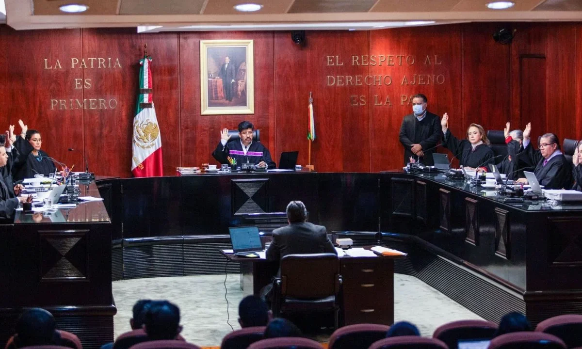 La mayoría de ministros de la SCJN se pronunciaron por reabrir sentencias firmes para revisar lo que se denomina 'cosa juzgada fraudulenta'.