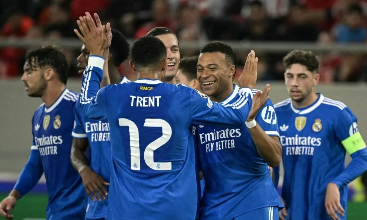 Kylian Mbappé encabezó una dramática remontada del Real Madrid ante Olympiacos durante la quinta fecha de Champions League.