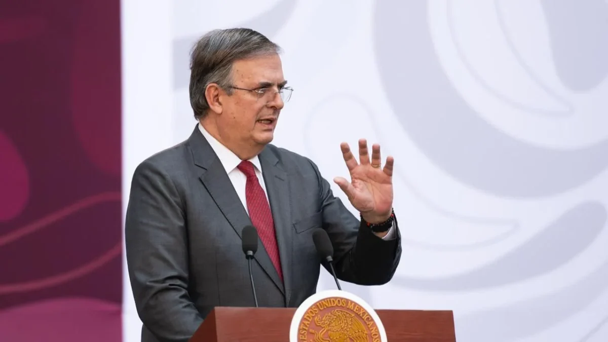 Marcelo Ebrard, titular de la Secretaría de Economía, anunció una nueva etapa de desarrollo industrial y económico en Michoacán.