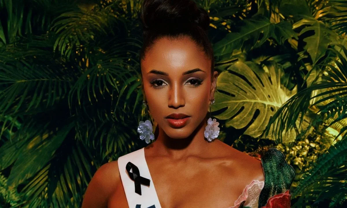 Luego de su caída, la representante de Jamaica en Miss Universo fue trasladada al hospital donde continúan realizándole algunas pruebas.