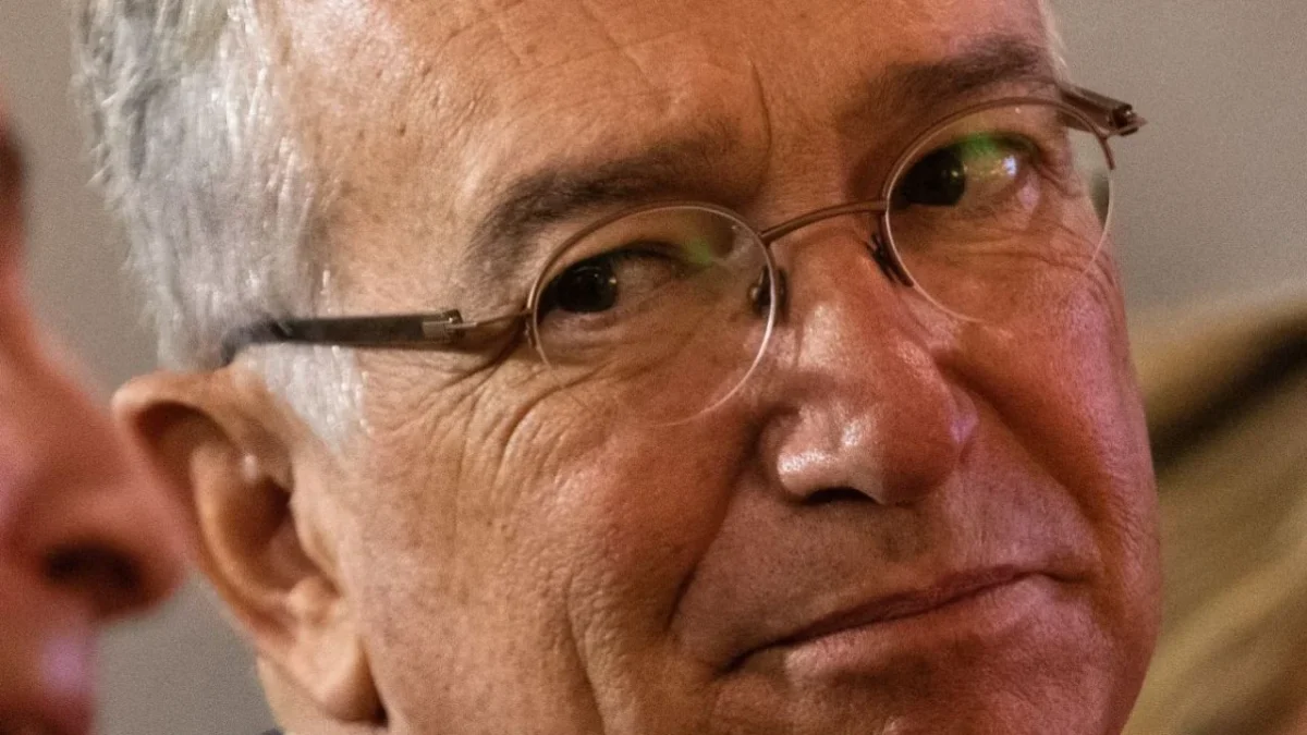 Tras el fallo de la SCJN, en contra de Ricardo Salinas, los diputados de Morena, PT y PVEM respaldaron la decisión del máximo tribunal.