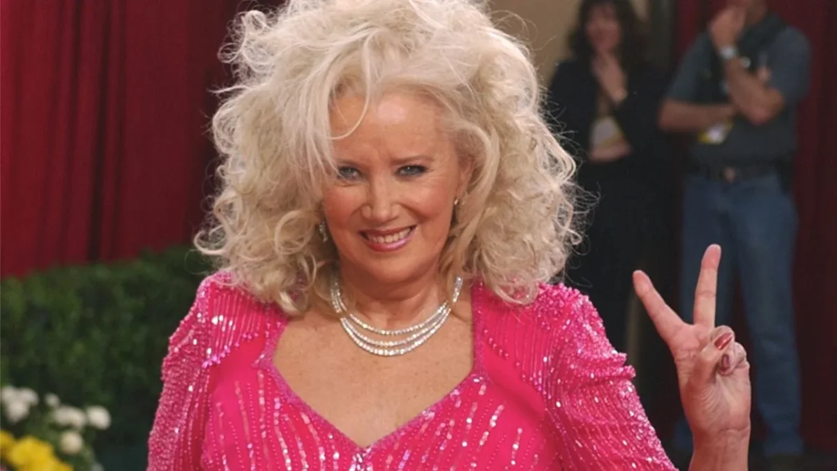 Sally Kirkland