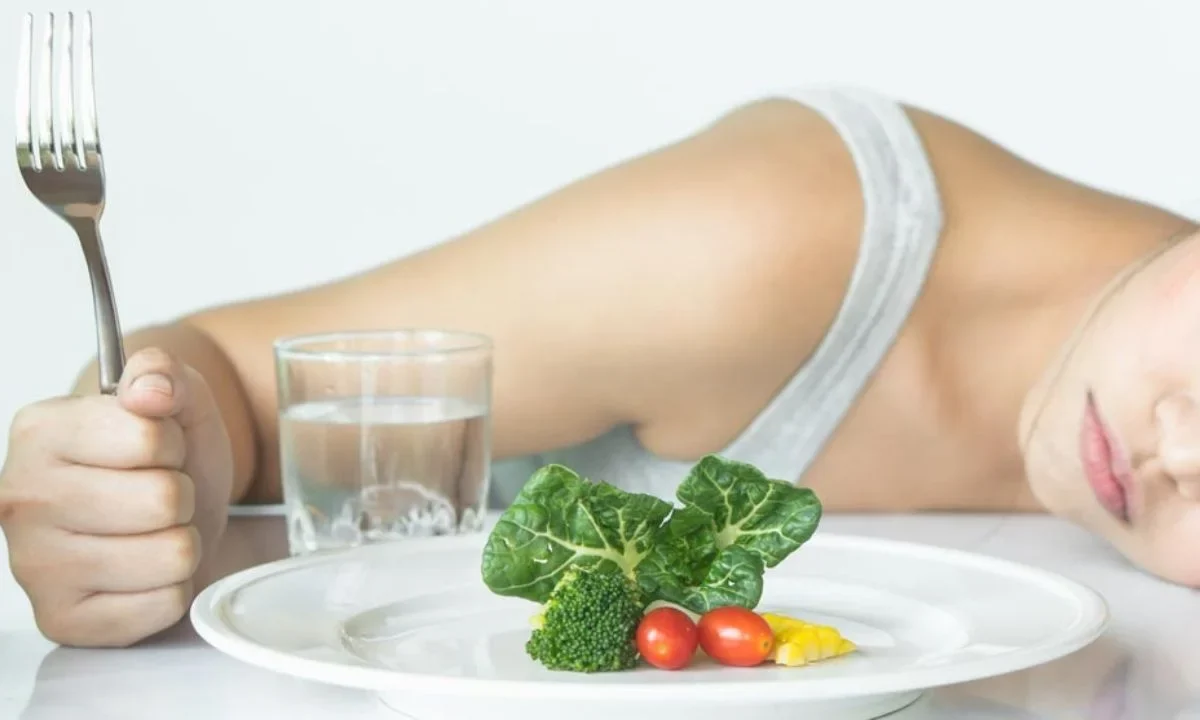 La Clínica de la Conducta Alimentaria del INPRFM señaló que los trastornos alimentarios afectan principalmente a adolescentes.