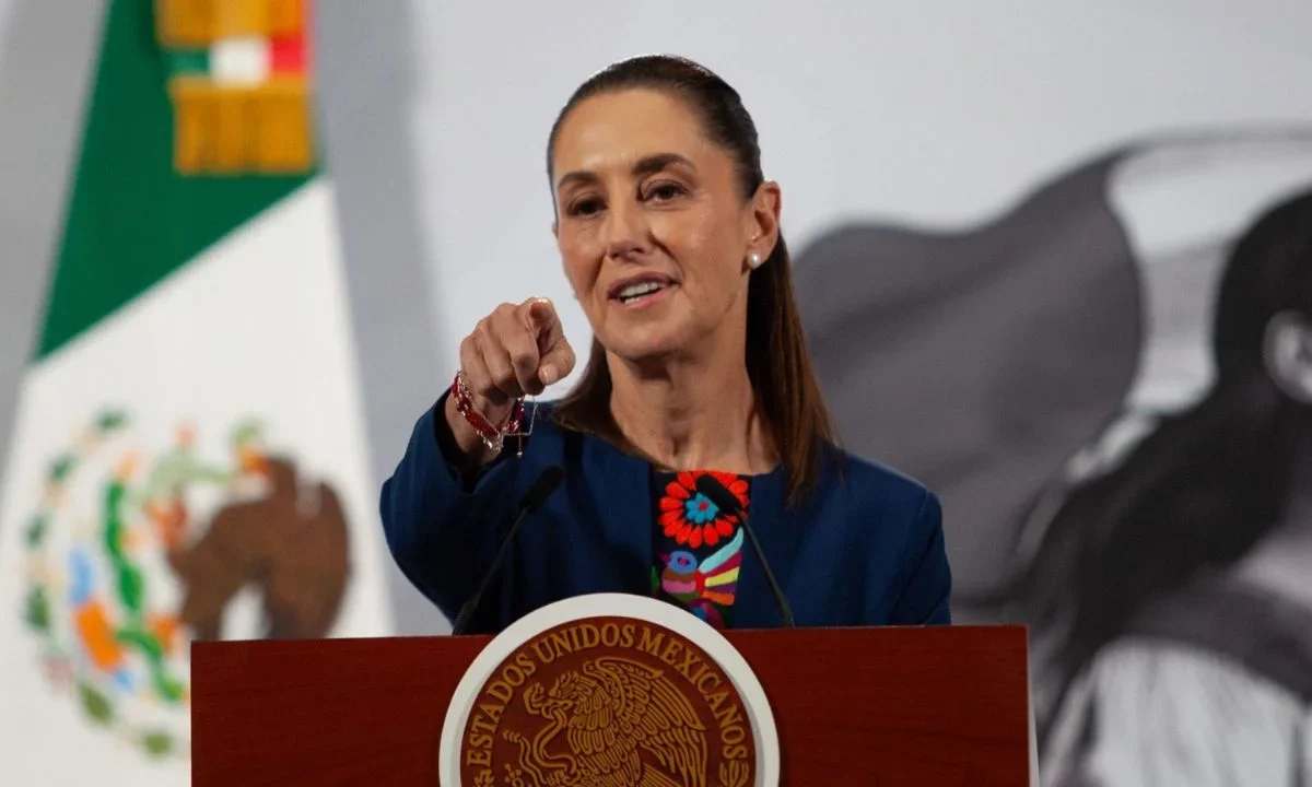 La presidenta Claudia Sheinbaum informó que este jueves no habrá Mañanera del Pueblo, y llama a seguir el Desfile del 20 de noviembre.