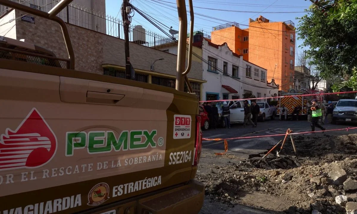 Luego de un barrido con equipo llegaron a la conclusión de que el ducto no fue afectado, por lo que no hay evidencia de una toma clandestina.
