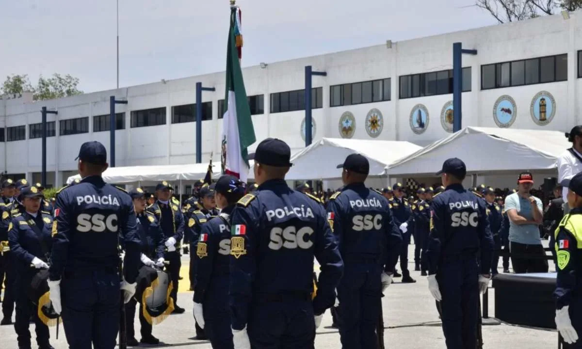 Policías de la SSC reciben clases de inglés y preparación internacional para atender a visitantes del Mundial 2026.