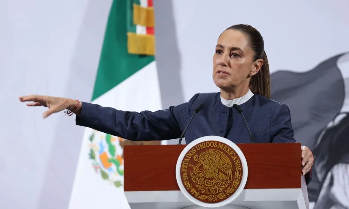 Por posible retiro de rutas aéreas, Sheinbaum busca acercamiento con autoridades de EU