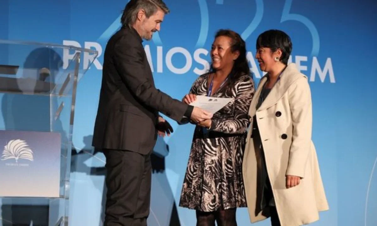 Premia Caniem al INAH