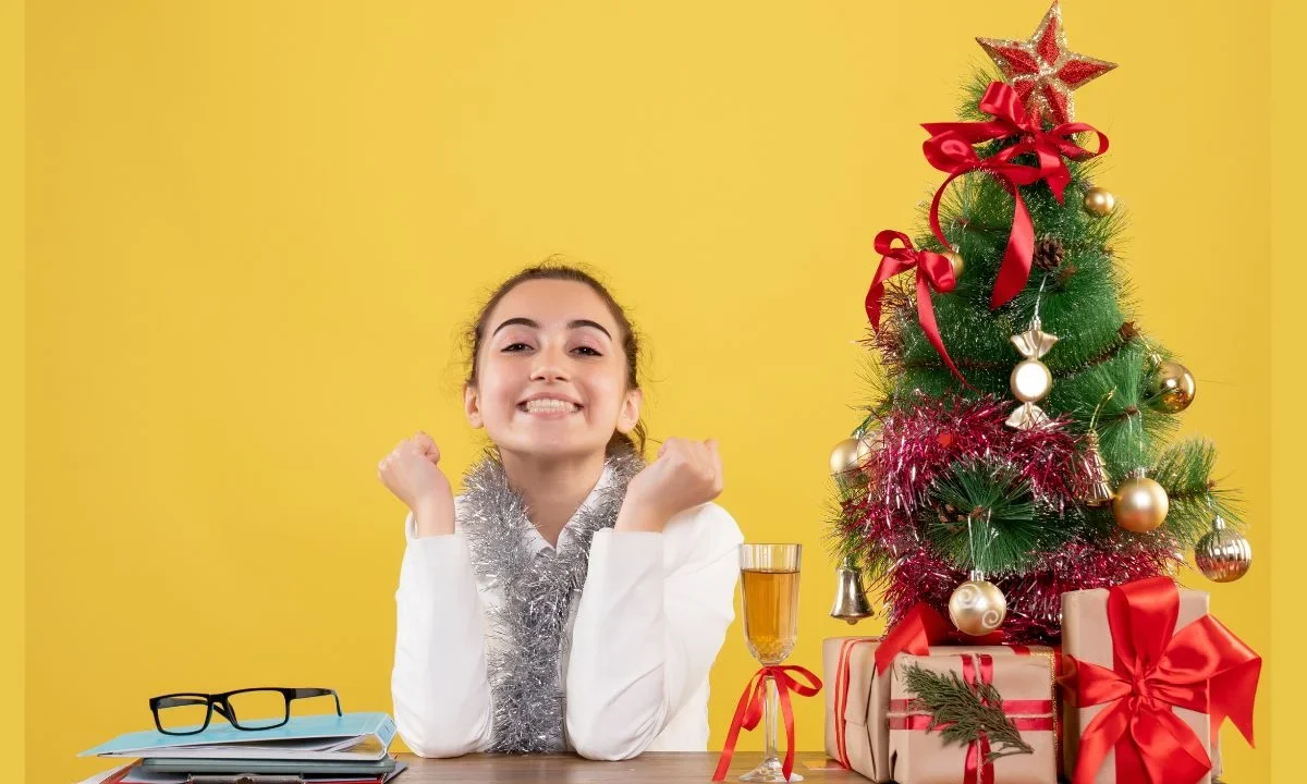 ¿Ya necesitas vacaciones? Aquí te contamos cuales son los días festivos del mes de diciembre y último del año para que te organices bien.
