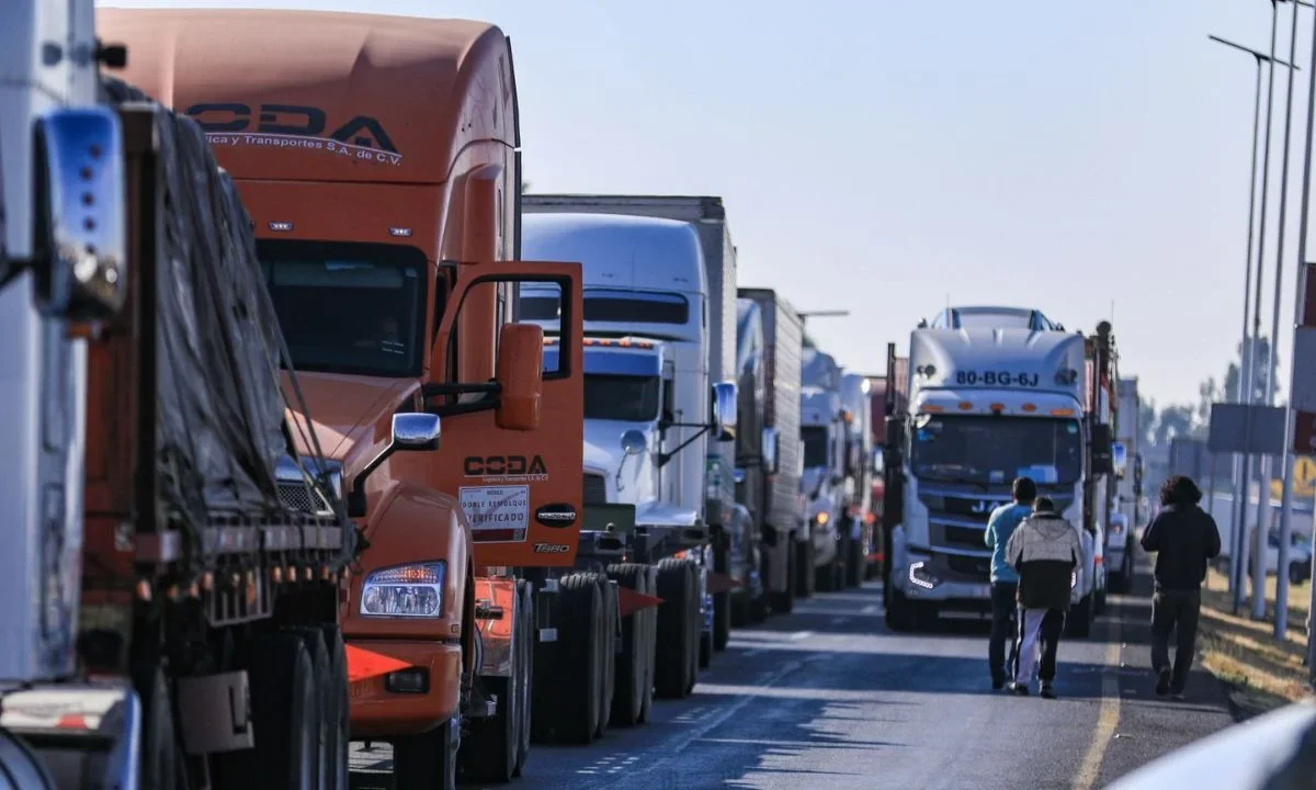 El PRI afirmó que la Segob esta desvirtuando las demandas de los transportistas y campesinos tras bloqueos de este lunes.
