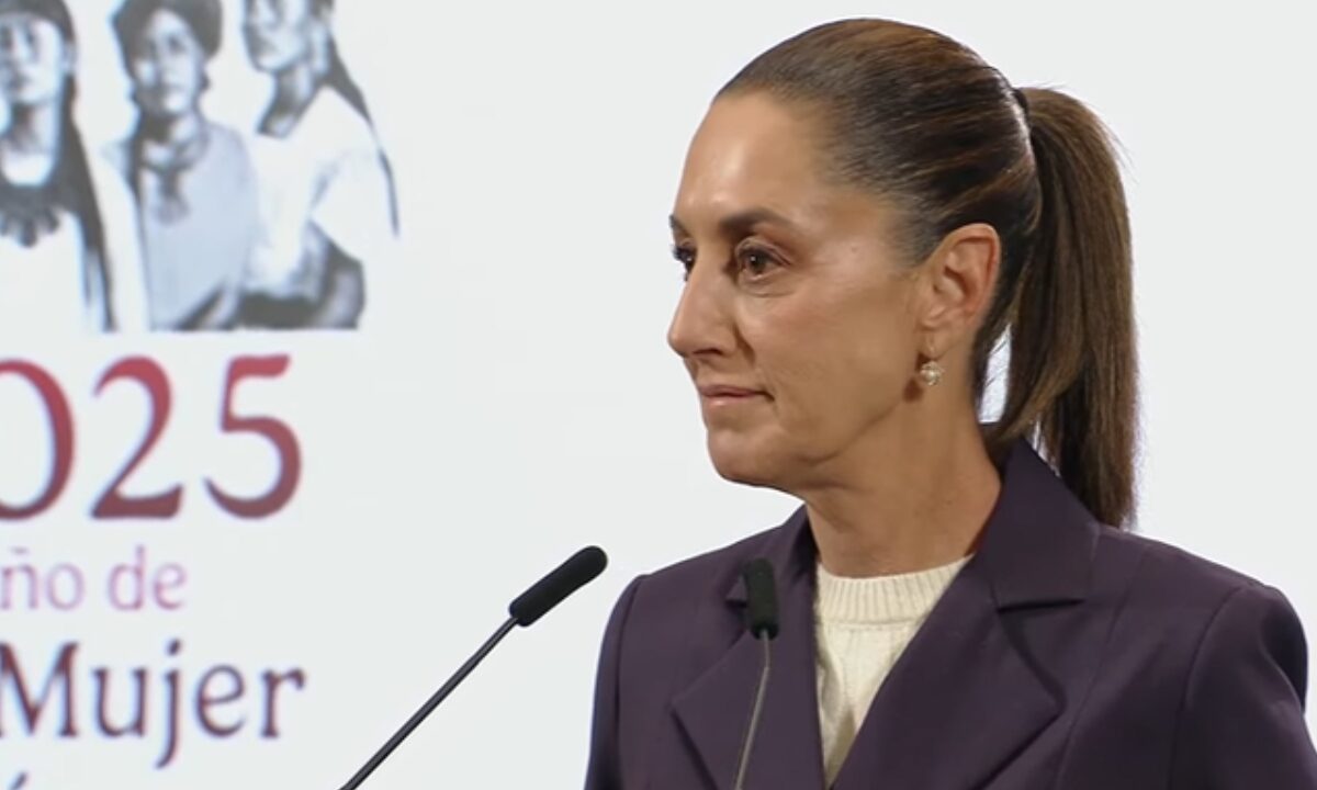 Claudia Sheinbaum pidió que quienes aspiren a un cargo político renuncien a su puesto antes de hacer campaña.