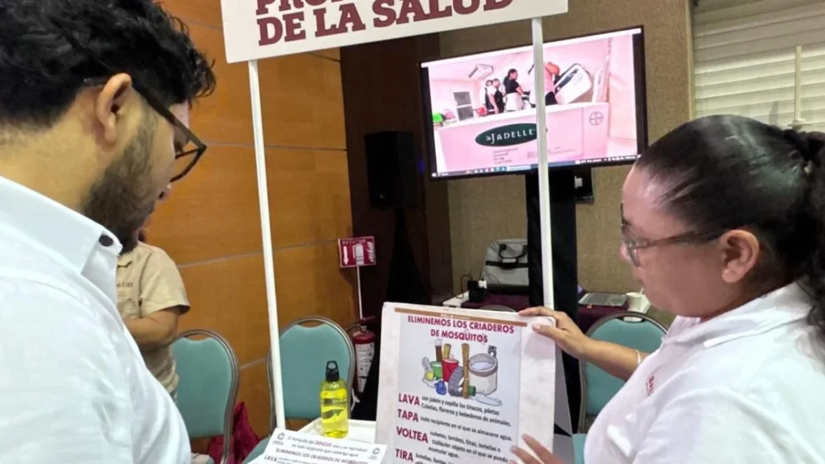 Durante la jornada de Salud en Tu Barrio, drindan atención sobre salud reproductiva, de la mujer y del niño, VIH, entre otros.