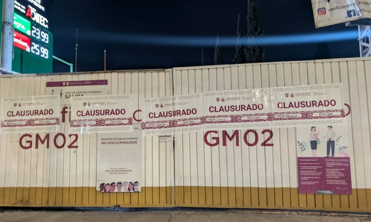 Una conductora refirió a Sedema que encargados del verificentro en la GAM le solicitaron 300 pesos por una constancia de verificación.