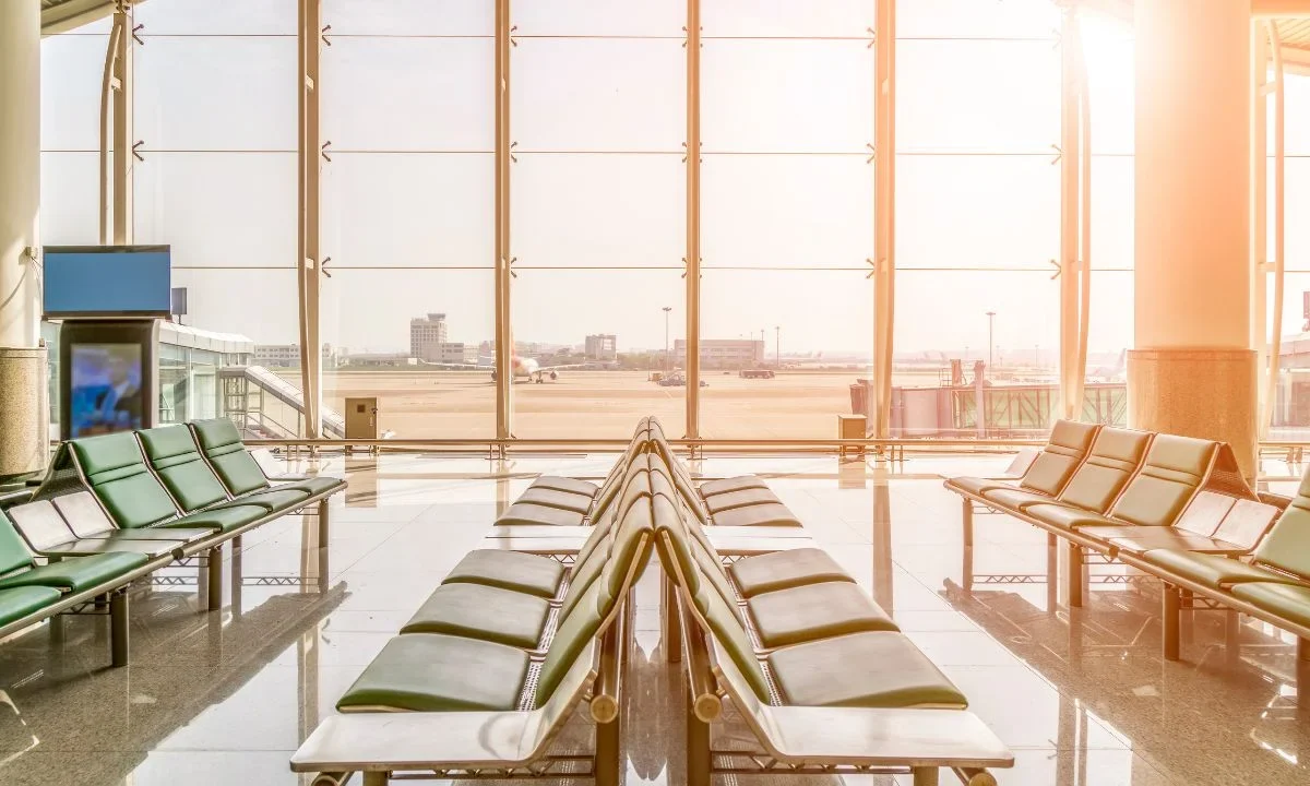 La FFA anunció en sus canales oficiales la suspensión de vuelos y evacuaciones en el aeropuerto de Filadelfia por amenaza de bomba.