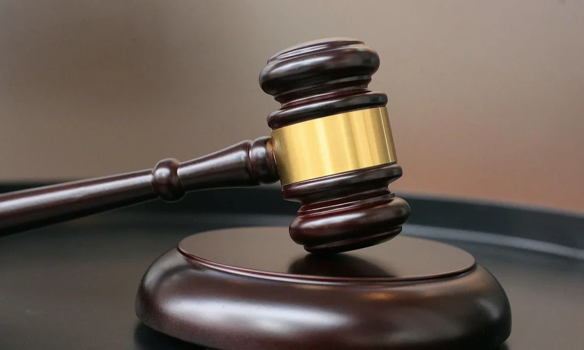 El Tribunal de Disciplina Judicial suspendió a un juez de Distrito por favorecer a presuntos delincuentes con procedimientos abreviados.