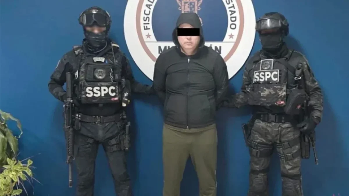 Vinculan a proceso a escoltas y a 'El Licenciado' por el asesinato de Carlos Manzo