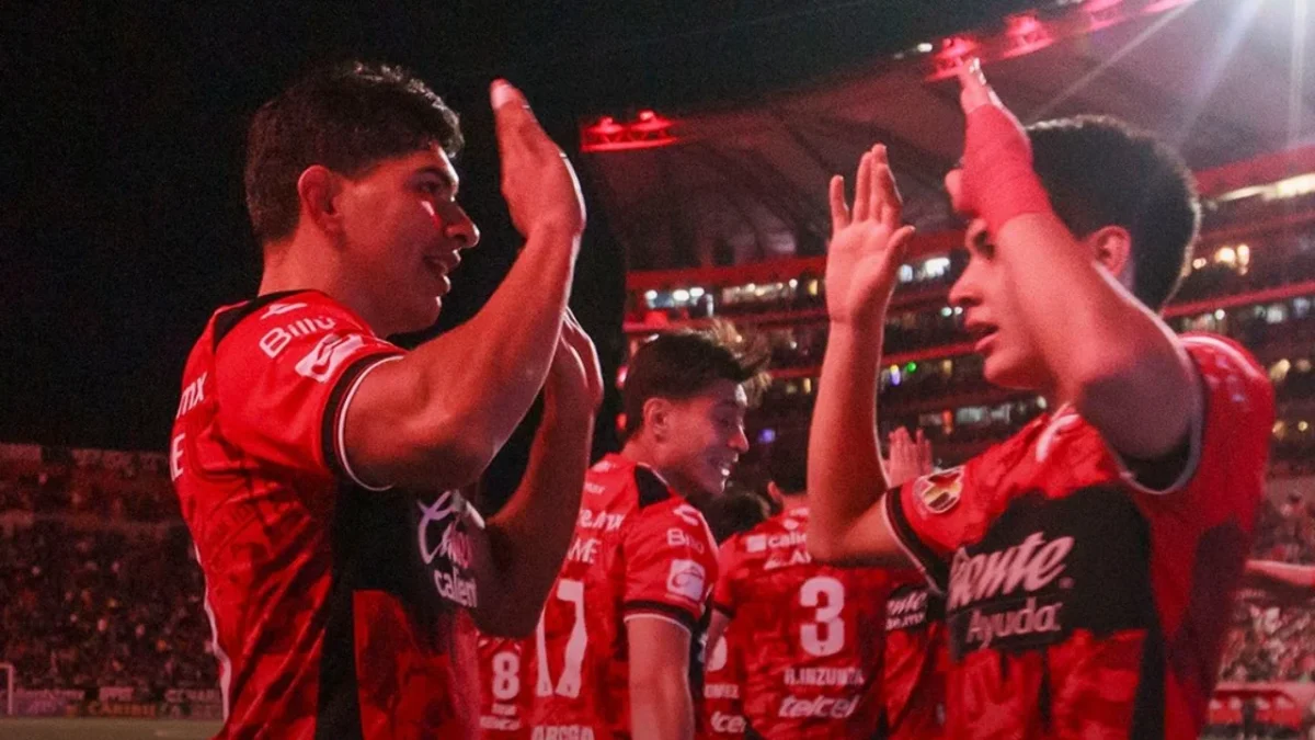 Xolos de Tijuana tuvo una contundente presentación en los cuartos de final del Apertura 2025 ante Tigres, golea 3-0.