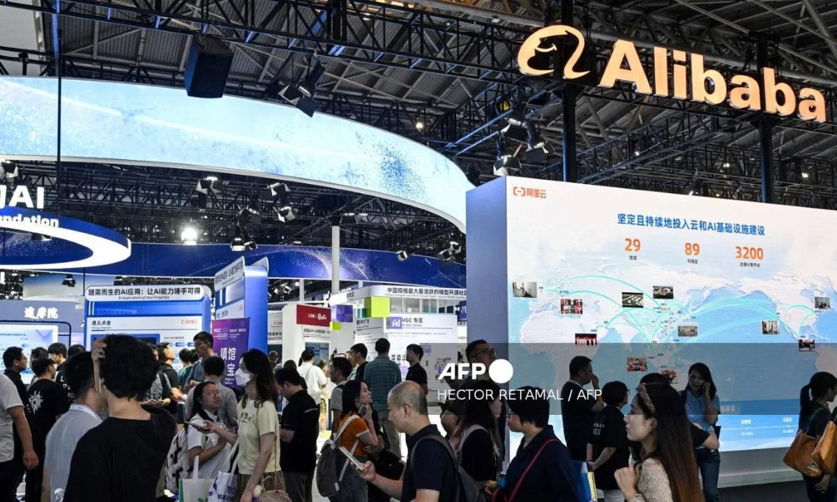 Alibaba lanza membresía gratuita, enmedio de una guerra comercial