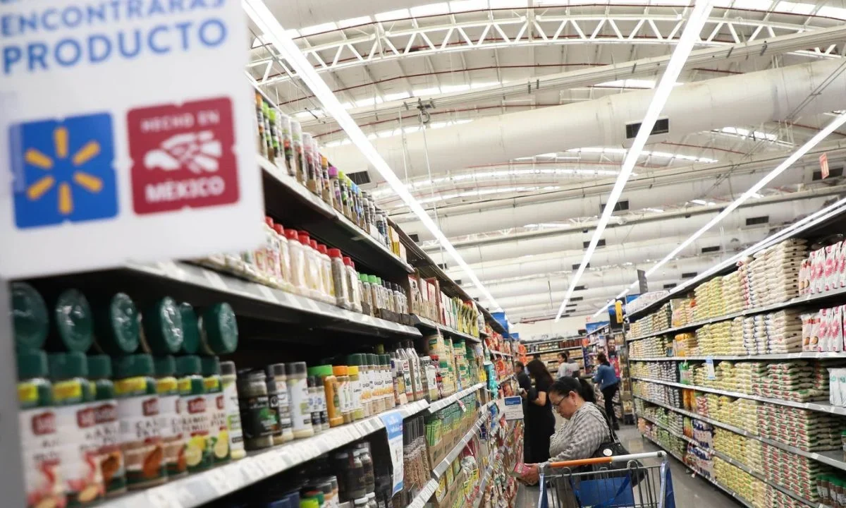 Anticipa tus compras, checa los horarios de Walmart y otros supermercados