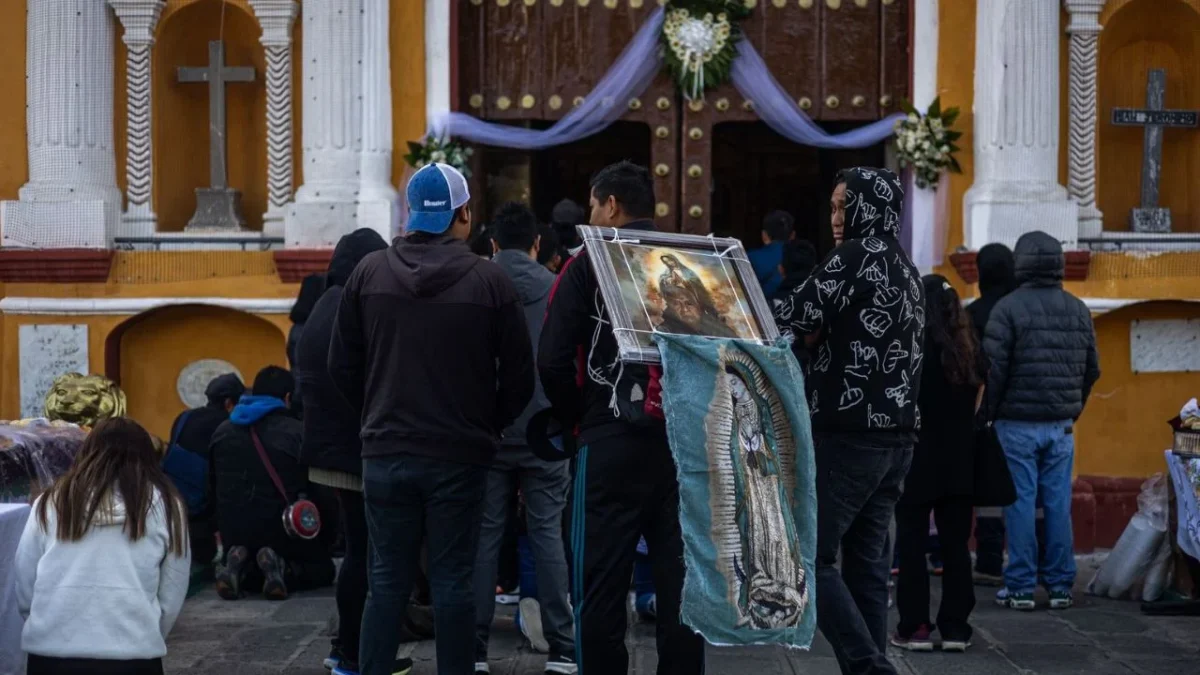 Cientos de creyentes se dan cita para la peregrinación de Puebla a la Basílica