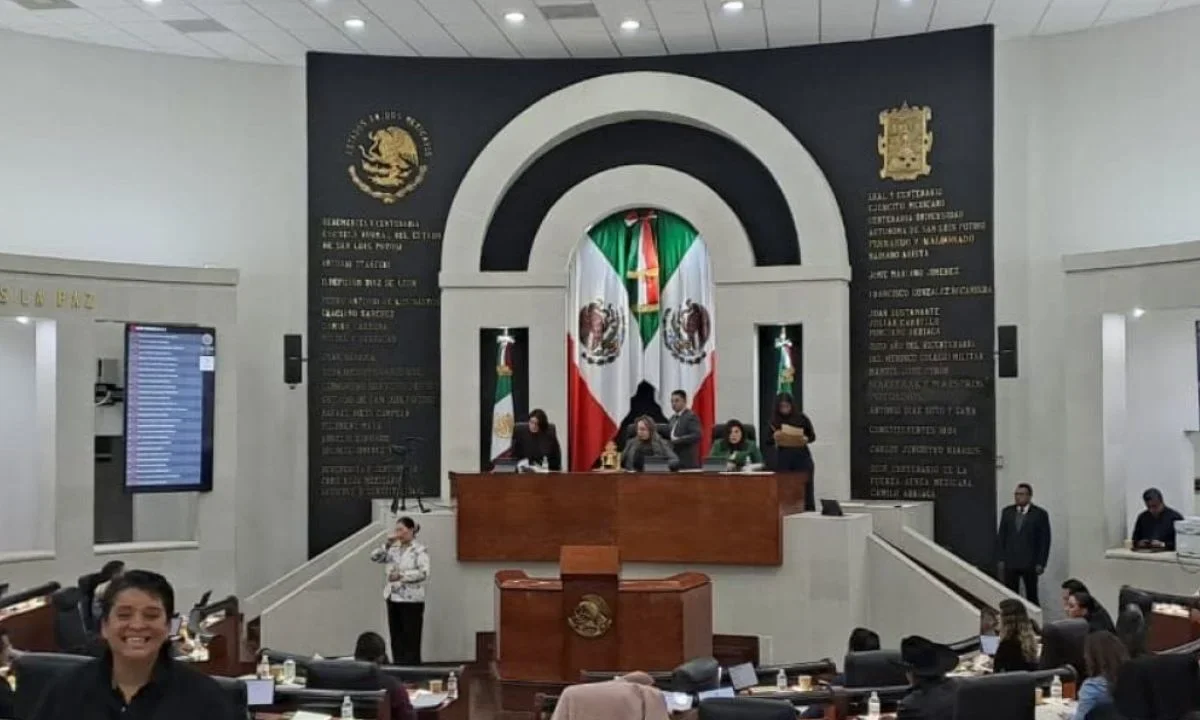 Congreso de SLP avala reforma para la paridad de género