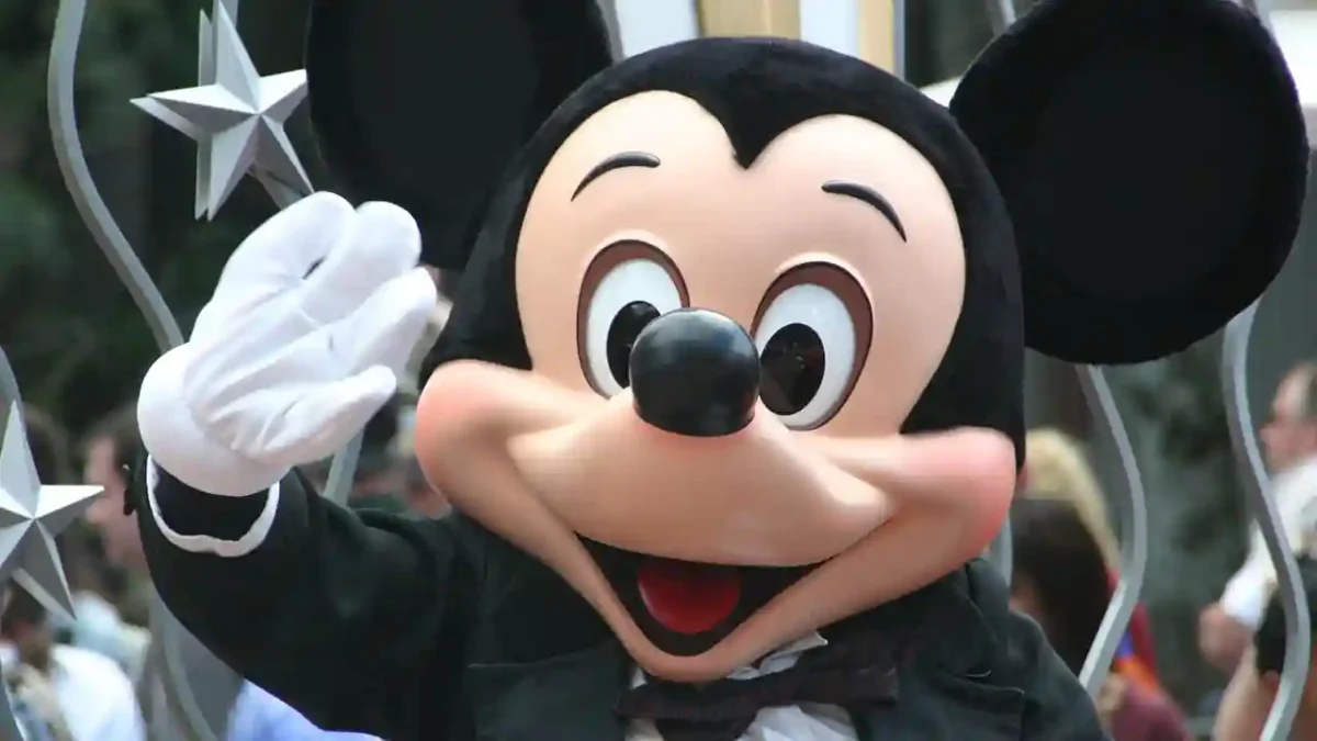 Walt Disney Mickey Mouse