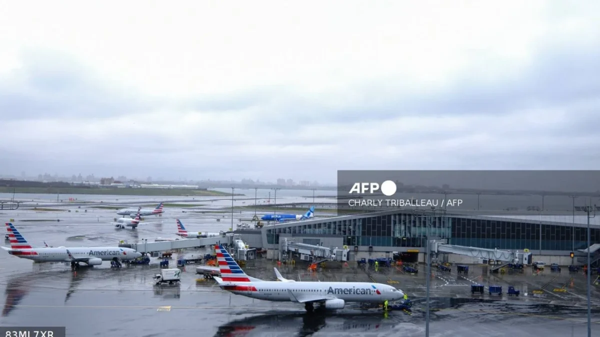 EU compra una flota de aviones Boeing para deportar migrantes