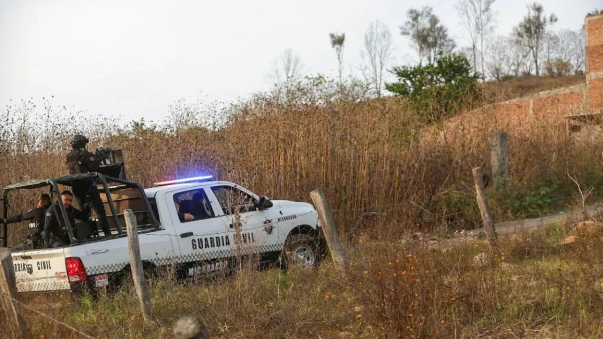 Fiscal de Michoacán confirma 3 muertos en el enfrentamiento de Cotija
